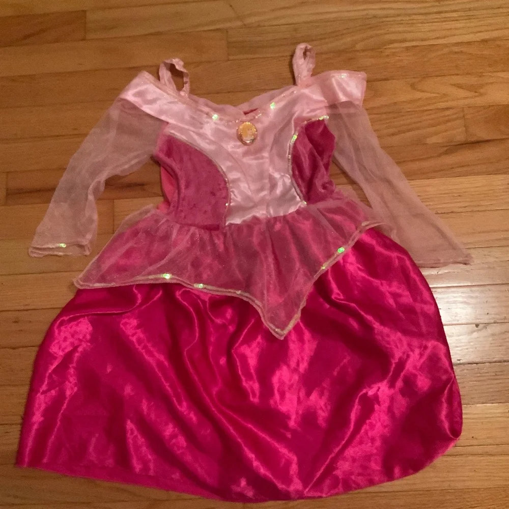 Disney princess Aurora Costume Dress up, Pink, Size 4/6 - Picture 4 of 4